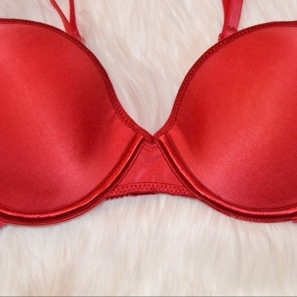 34C Vassarette Satin Look Contour Cup Red‎ Bra - Picture 2 of 8